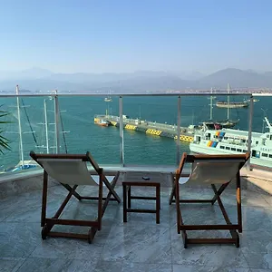  Holiday home Exclusive Terrace At Marina